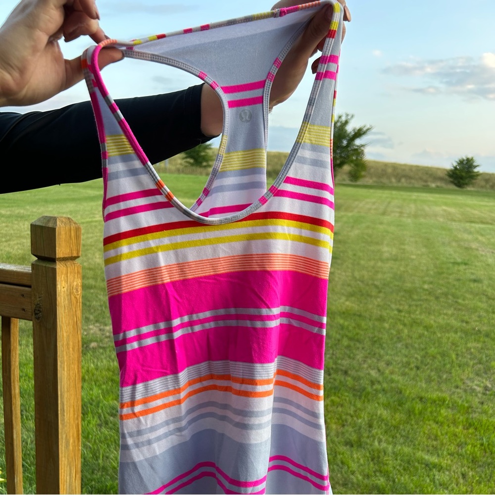 Lulu Lemon size small tank top